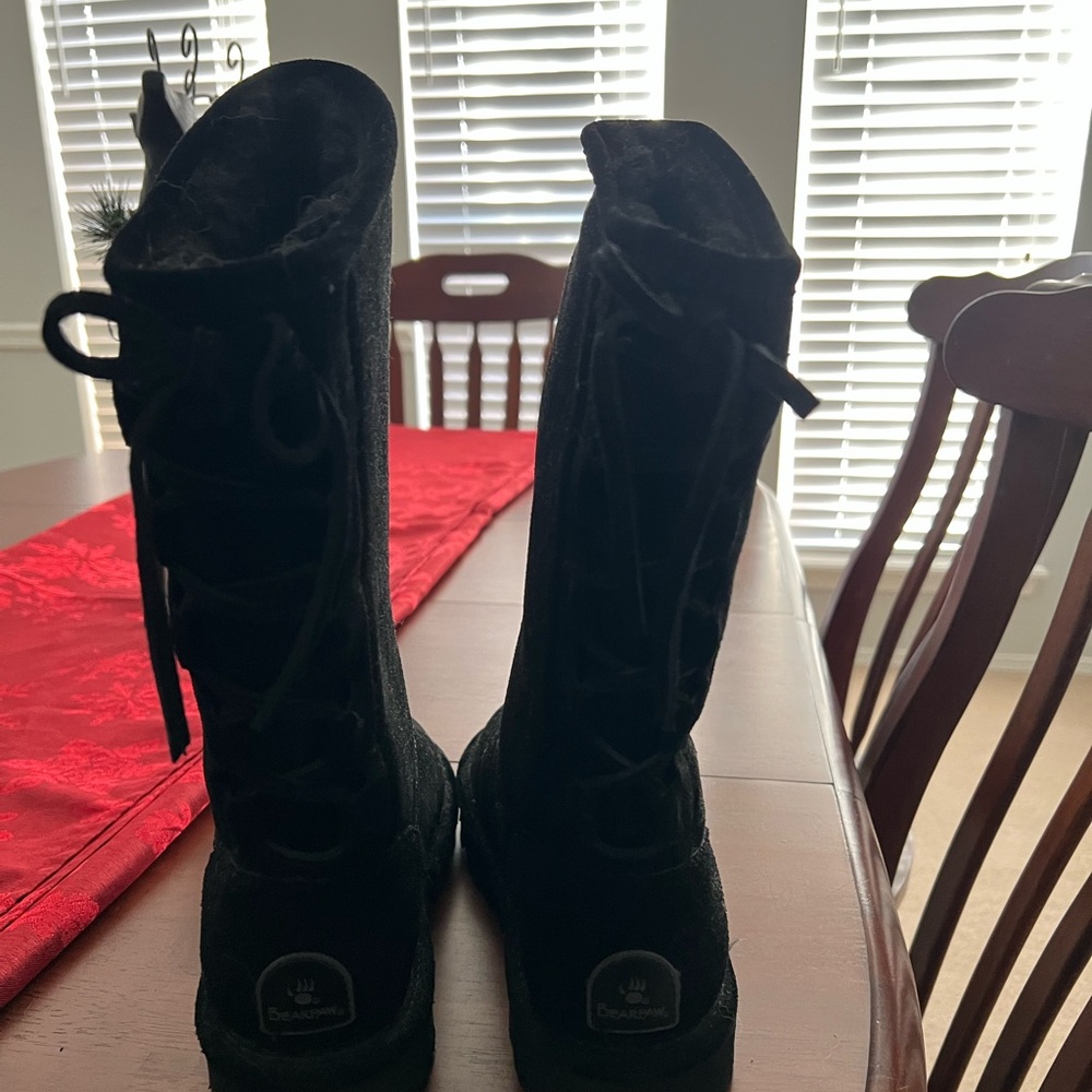 Bear paw lace back boots